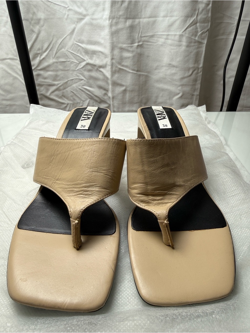 Zara Women's Beige Leather Thong Sandals